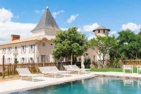 A romantic retreat with a private spa in Pézenas - Image 5