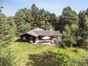 Beautiful Holiday Home in Zealand With Sauna - Image 4
