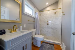 Sycamore Suites-Entire Home Steps from Journeyman - Image 4