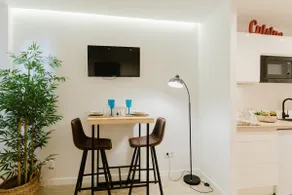 2025 Refurnished: Nice studio near the beach - Image 4