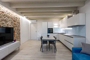 Lake Garda Dino Apartment - Image 3
