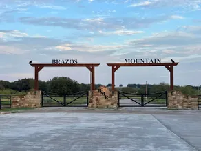 Ranch Haven Retreat - Image 5