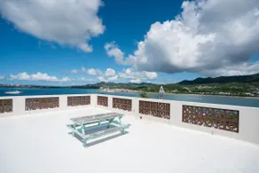 Room with sea view * 15 minutes by car to Churaumi Aquarium * 10 minutes by car to Starbucks * 25 minutes by car to JUNGLIA Okinawa * MK618 - Image 4