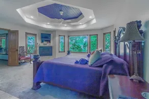 Spacious Lake Tenkiller Home on the Illinois River - Image 4