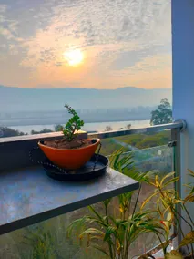 Blue Heart Home~Ganges Luxury~Cosy 1Bhk Ganga View - Image 3