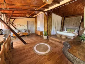 Luxury Villa Diamond by Gading Tree House - Image 4