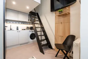 Honest Karlin - City Loft Room + - Image 2