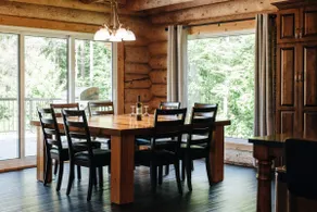 Private Chalet with Hot Tub, Fire Pit & BBQ - Image 2