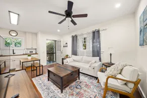 Claremont Village Retreat - Image 2