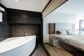 12TH FLOOR |Cozy Duplex w SofaBed|BathTub|Netflix - Image 3
