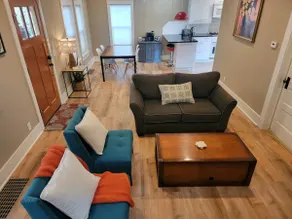 The Lincon House by Willamete and Downtown - Image 3