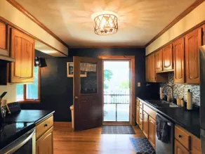 Hilltop Hideaway - Image 5