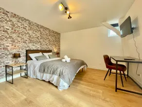 Track Legends – Duplex – 2 rooms - Image 3