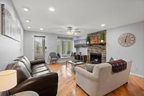 Hike To Slopes, King Bed, View, Recently Renovated - Image 3