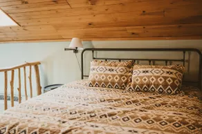 The Falls Cottage - 3 min to Starved Rock - Image 2