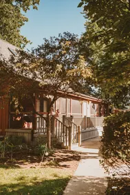 The Falls Cottage - 3 min to Starved Rock - Image 3