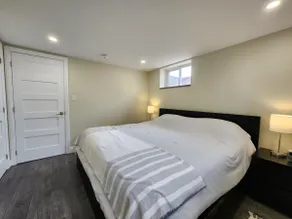 Farm & Wine Country Hideaway + King Bed - Image 2