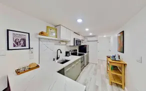 #1B - Private Apartment - 20 mins to NYC! Bars! - Image 2