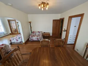 Vintage House: Comfy Stay by Ferry in St. Ignace! - Image 4