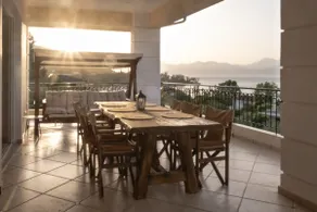 180 Seaview Home - Image 3