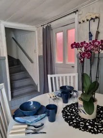 Cozy 1700s cottage on Björkholmen in Karlskrona - Image 5