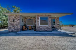 Stunning New House by Death Valley, Amazing Views! - Image 2