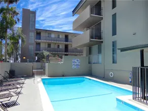 Stylish & Sunny | OceanView~Pool - Image 3