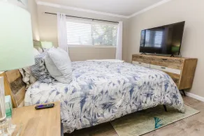 Walk to the beach, panoramic ocean view, and pool! - Image 4