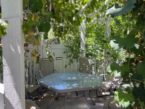 Spacious Pasadena home | Near Cal Tech & Old Town - Image 2