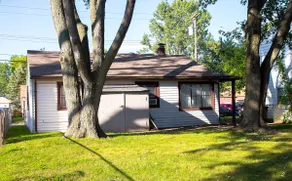 Tranquil Ranch Near Detroit & AA - Image 4