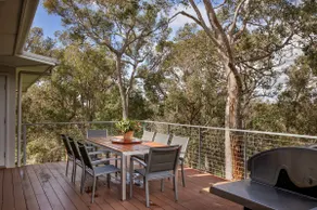 Vintners - modern spacious, 5 bdrm, nature setting - Image 3