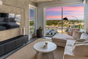 The Blackstone® Luxury 1BR w/ King Bed, Gym, Pool - Image 4