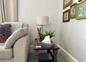 Quiet Central 2-Beds mins to Beach, Pier, Old Town - Image 4