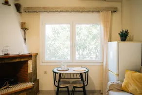 Urban Oasis: Spacious Apartment in Mytilene - Image 5