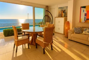 Le Roca 27 • Front De Mer Air conditioning and parking - Image 3