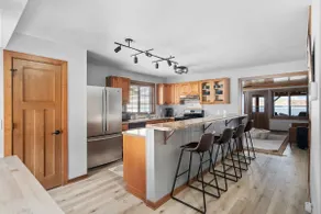 Oasis on 188 - Lake House, Kayaks, Ski Hills! - Image 4
