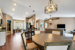Cozy 3Bed 2Bath Pet-Friendly Home Near Legoland - Image 4