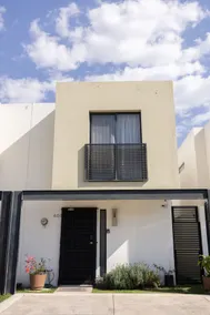 Residence south of GDL - Image 2