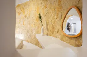 White Whisper - Image 3