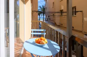 La Paz Oceanfront Collection by 10ToSea, First Li. - Image 3