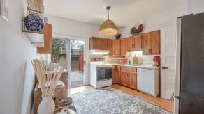 Unique 6BR Estate - Perfect for Families / Groups - Image 5
