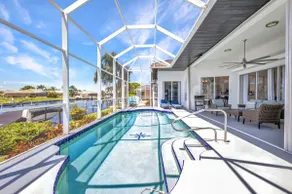 AMAZING!! Remodeled Punta Gorda waterfront home; HEATED SALT POOL; golf nearby - Image 2
