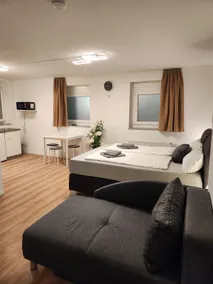 Stuttgart City Studio-Apartment B - Image 4