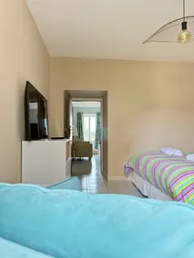 Authentic house in the heart of the village, 5 minutes from the beach - Image 3