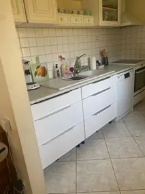 Air-conditioned, only for 1 night, 2 bedrooms, garage - Image 5