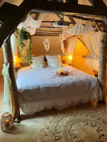 Safari Escape: Spa & Movie for 2 or 4 - Image 2