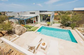 Island Heights Villa! Close to all Aruba’s beaches - Image 2