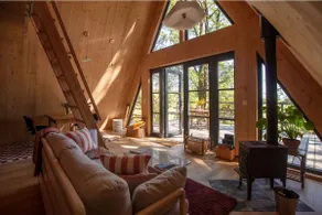 Racine Lodges – Canopy - Image 3