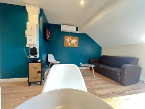 Danton, cozy and warm, close to city center - Image 5