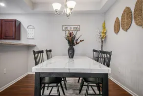 Mishawaka Serenity: Modern 2 BR Gem - Image 4
